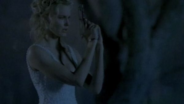 Robert Altman Presents Gun (LAS) - Rebotar