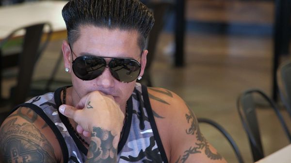 Jersey Shore Family Vacation - Heartbreak Hotel
