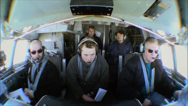Pilotos del Ártico - Caer en desgracia