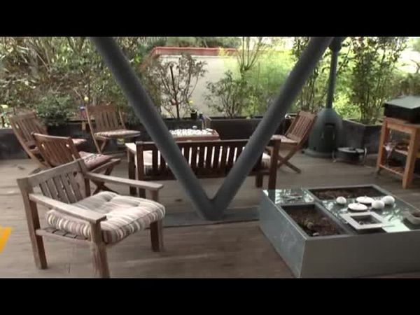 Interiors (DMR) - The Coolest House in Paris
