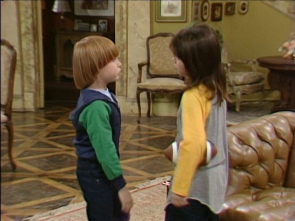 Arnold: Minha Família é uma bagunça - O novo amigo de Sam