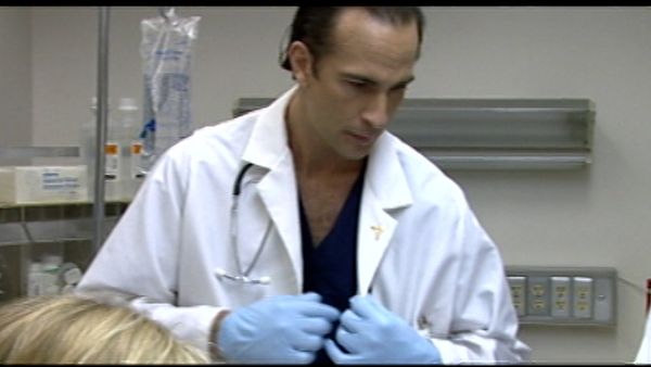 Untold Stories of the ER - Pressure Is Building