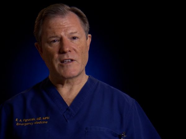 Untold Stories of the ER - Cop-Shocker