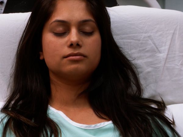 Untold Stories of the ER - Dr. Bikini