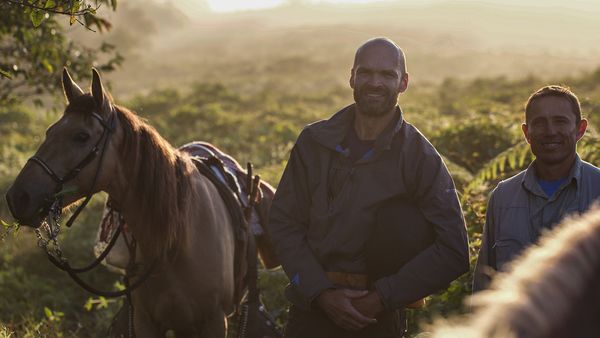 My Family and The Galapagos - Episode 4
