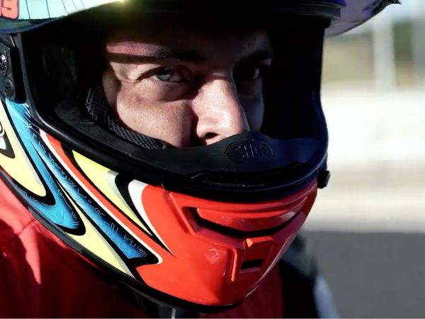 Direção Sobre Rodas - Temporada 1 - Motos Ducati na pista