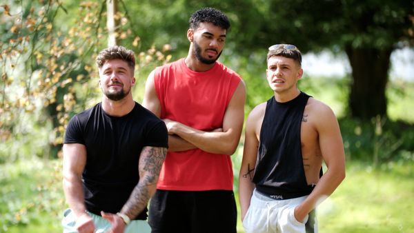Undercover Twins - Episode 5