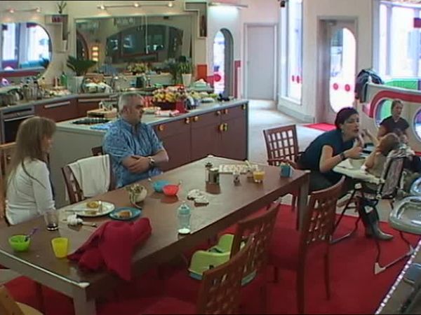 House of Tiny Tearaways - Episode 9