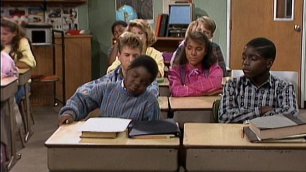 Arnold: Minha Família é uma bagunça - A Tale Of Two Teachers