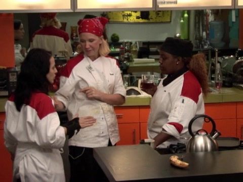 Hell's Kitchen Censored - 11 Chefs Compete