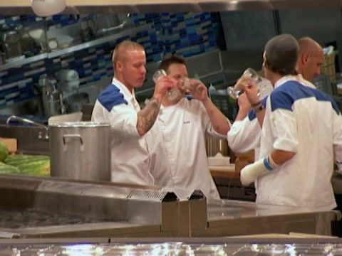 Hell's Kitchen Censored - 9 Chefs Compete
