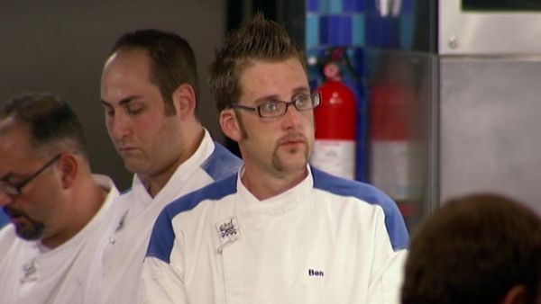 Hell's Kitchen Censored - 12 Chefs Compete