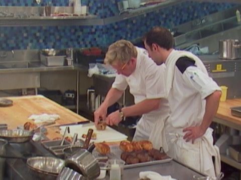 Hell's Kitchen Censored - 5 Chefs Compete