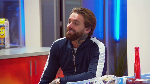 Geordie Shore - Chloe's Barbers