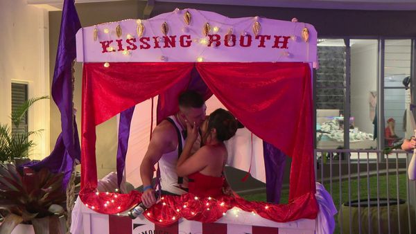 Geordie Shore - The Shag Pad Invasion