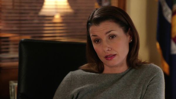 Blue Bloods - Friends In Need