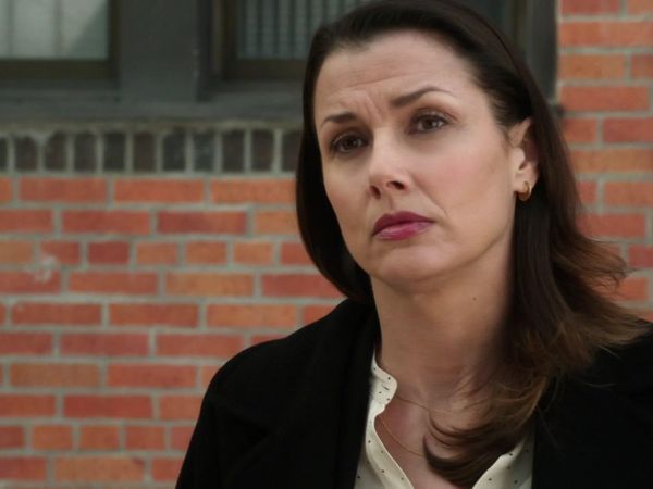 Blue Bloods - The Extra Mile