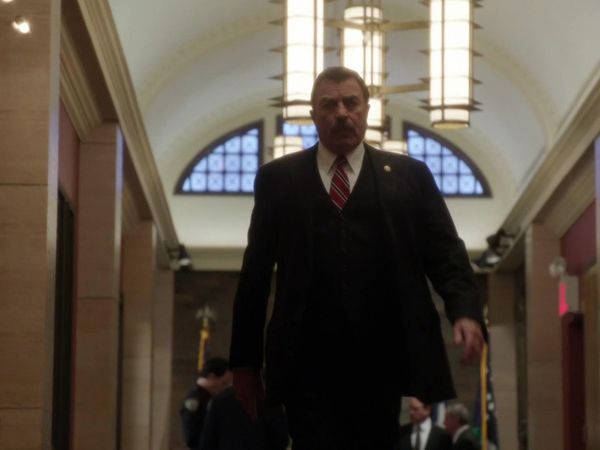 Blue Bloods - Under the Gun