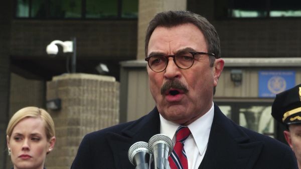 Blue Bloods - All that Glitters
