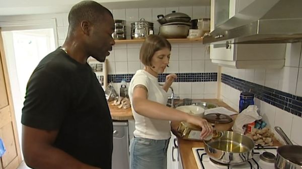 Wife Swap UK - Maxine and Kelly