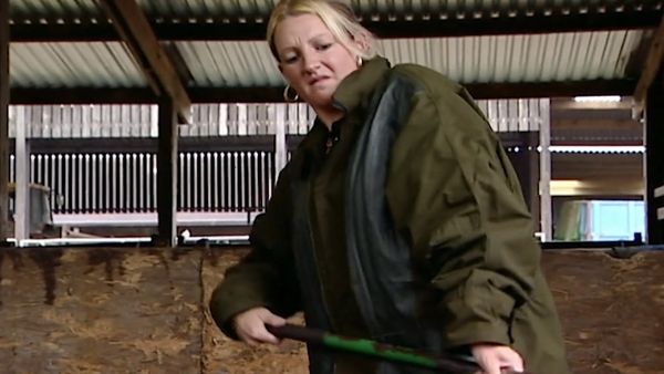 Wife Swap UK - Bridgette and Carrie