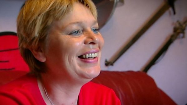 Wife Swap UK - Bess and Cheryl