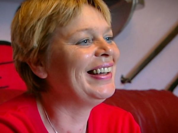 Wife Swap UK - Bess and Cheryl