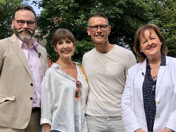 Celebrity Antiques Road Trip - John Partridge and Anita Harris