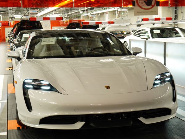 Dreamcars - Porsche Taycan Turbo S