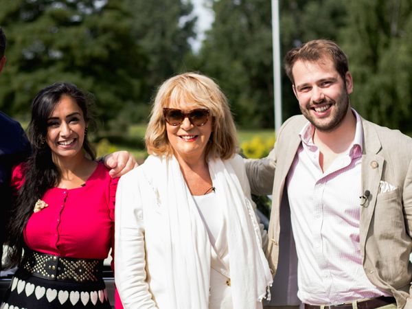 Celebrity Antiques Road Trip - Sherrie Hewson and Tony Maudsley