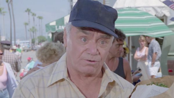 O Homem Que Veio do Céu - Outro tipo de guerra, outro tipo de paz