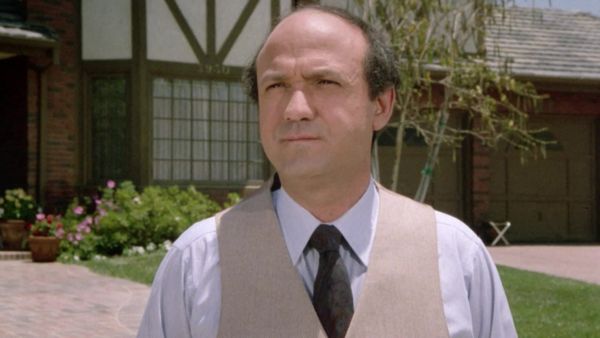 O Homem Que Veio do Céu - As pessoas ao lado
