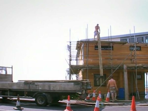 Build a New Life in the Country - Worthing