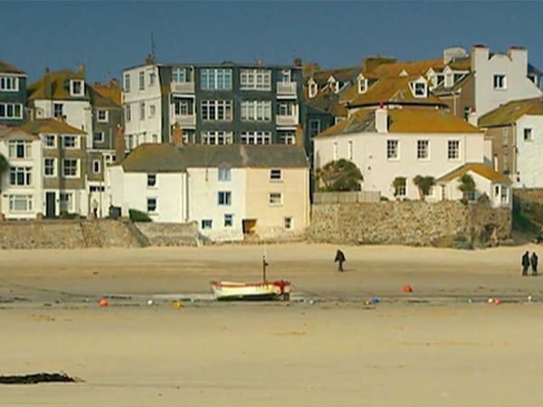 Build a New Life in the Country - St.Ives Revisited
