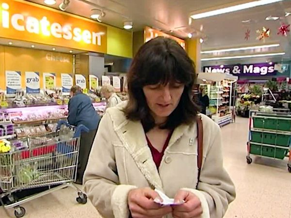 Wife Swap UK - Debbie Ayton and Susan Gianstefani