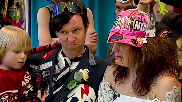Wife Swap UK - Red Curtis and Nadine Pinchin