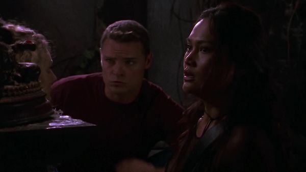 Relic Hunter - Women Want to Know