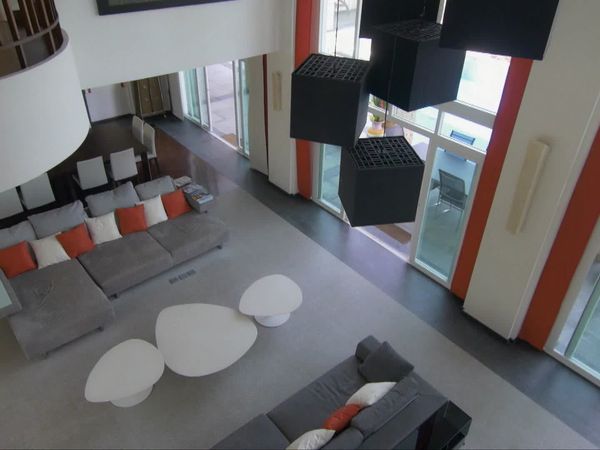 Top Million Dollar Agent - Nice Family Home (Part 1)