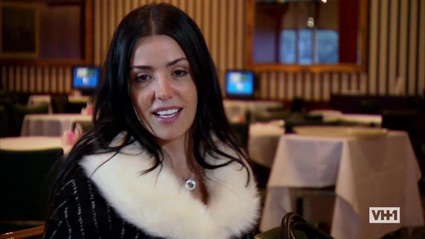 Mob Wives - Cabin Fever