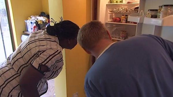 Wife Swap UK - Lisa Ward and Agnes Sheriff