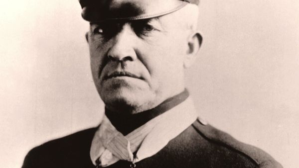 United States Military: A History Of... - United States Military: A History Of Heroes