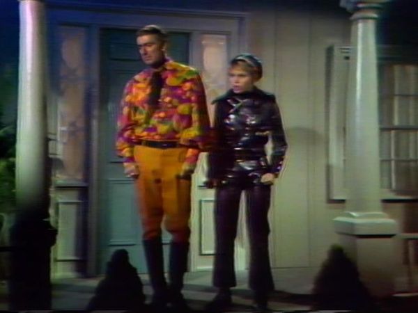 Rowan & Martin's Laugh-In - Rowan & Martin's Laugh-In: S1 E1
