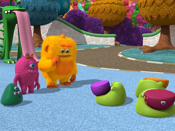 Monster Math Squad - Monsters at Play // Monster Bowl Meltdown