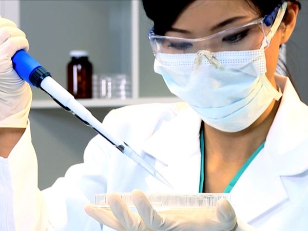 Planeta tierra 2050 - Future of Medicine