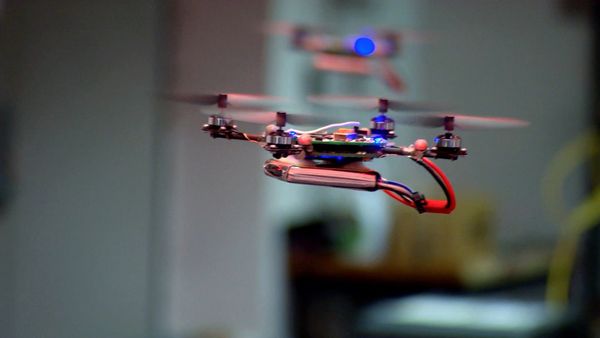 Planeta tierra 2050 - Drones