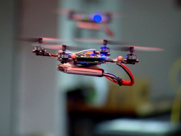 Planeta tierra 2050 - Drones