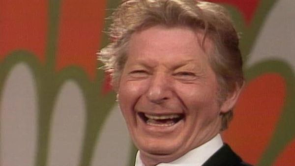 Rowan & Martin's Laugh-In - Rowan & Martin's Laugh-In: S3 E24