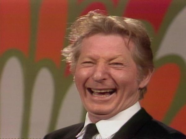 Rowan & Martin's Laugh-In - Rowan & Martin's Laugh-In: S3 E24