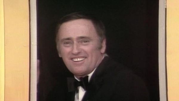 Rowan & Martin's Laugh-In - Rowan & Martin's Laugh-In: S3 E25