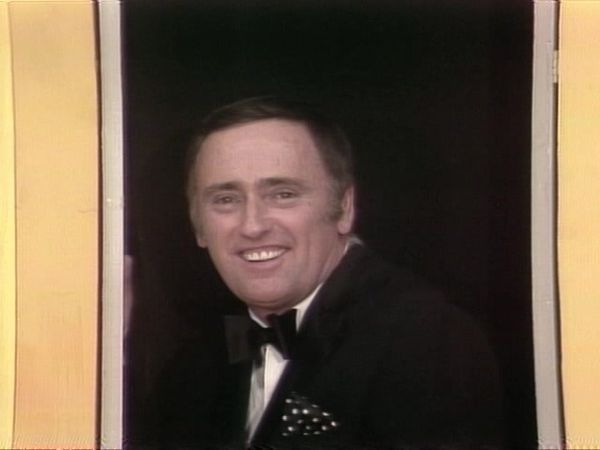 Rowan & Martin's Laugh-In - Rowan & Martin's Laugh-In: S3 E25